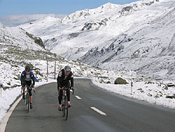VELOTRAVEL RADREISE ALPENUEBERQUERUNG RENNRAD VELOTRAVEL RADREISE ALPENUEBERQUERUNG RENNRAD